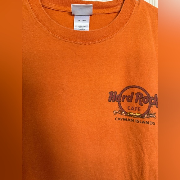 Hard Rock Cayman Islands T shirt - Picture 2 of 4